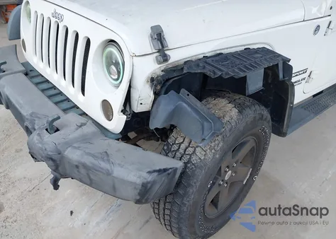 2010 Jeep Wrangler Unlimited Sport z USA, uszkodzony, nr VIN 1J4BA3H16AL134249